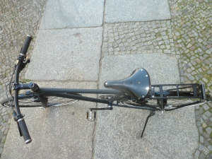 P1400936